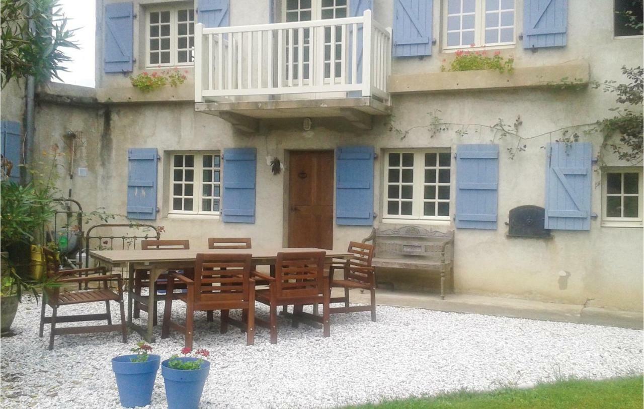 Lovely Home In Charritte De Bas With Wifi Extérieur photo